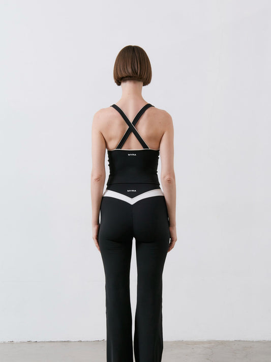 V-Flare Leggings | Black