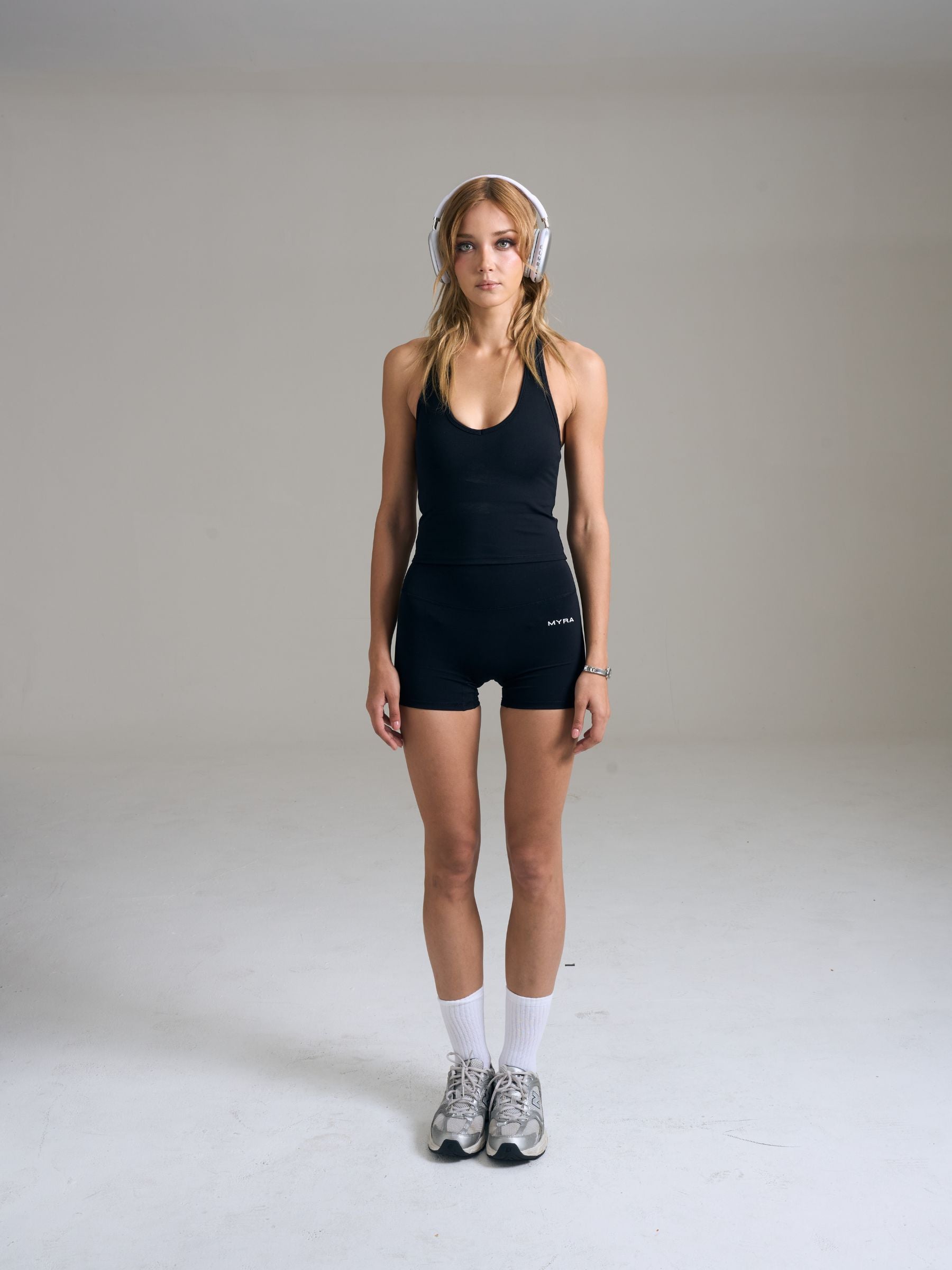 Tide Shorts - Black